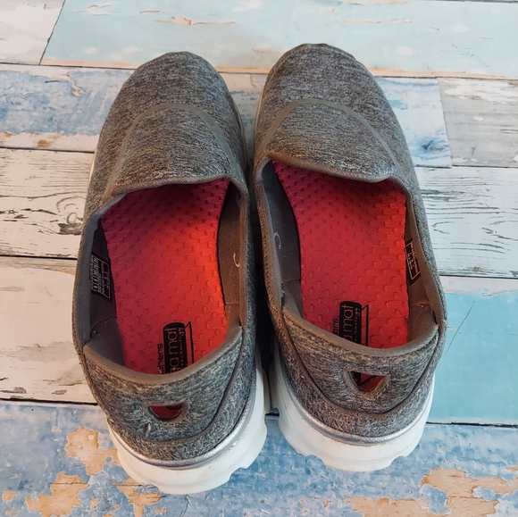 Skechers Performance Women's Go Walk 3 Reboot Walking Slip-On Shoe - Picture 3 of 8